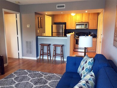 11901 4th St N unit 8105, Saint Petersburg, FL 33716 - photo 6