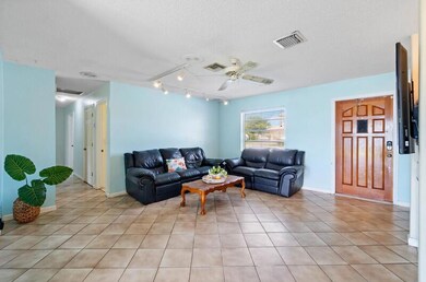 6692 Osborne Dr, Lake Worth, FL 33462 - photo 5