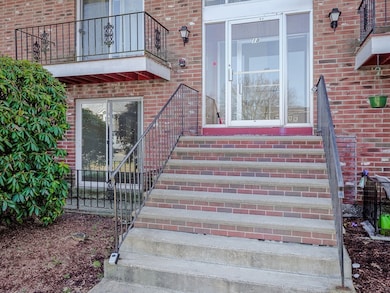 18 Constitution Way unit B, Methuen, MA 01844 - photo 2