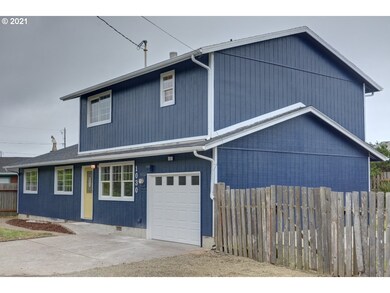 1030 SW Mark St, Newport, OR 97365 - photo 2
