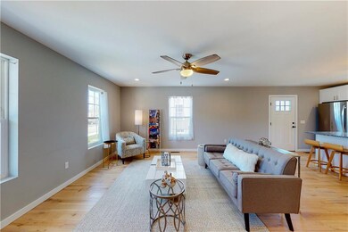 62 Prospect St unit 3, Pawcatuck, CT 06379 - photo 3