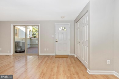 9425 Gentle Cir, Montgomery Village, MD 20886 - photo 6