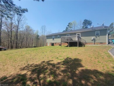 1984 Jerico Rd, Asheboro, NC 27205 - photo 3