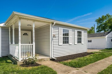 001_W 954 Clarendon Ave-072-2