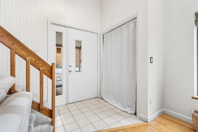 2 Danforth Ct, Haverhill, MA 01832 - photo 3