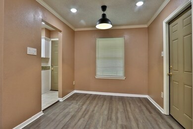 5210 Browncroft St, Houston, TX 77021 - photo 4