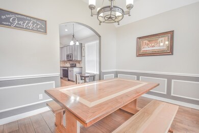 2053 Lepper St, Alvin, TX 77511 - photo 7