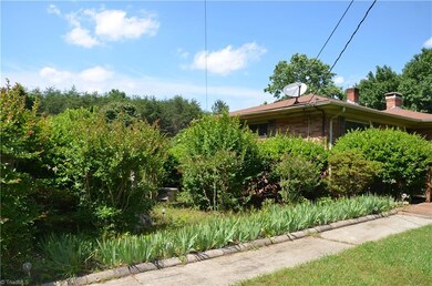 Some of the beautiful plantings that these sellers have enjoyed shown here. There is a secret garden too.