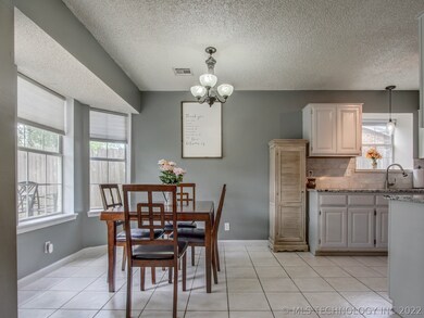 1513 W Edgewater Place, Broken Arrow, OK 74012 - photo 7