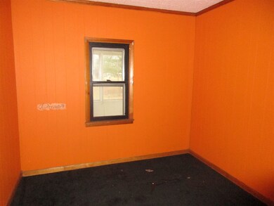 304 W Jefferson St, Edwardsport, IN 47528 - photo 6