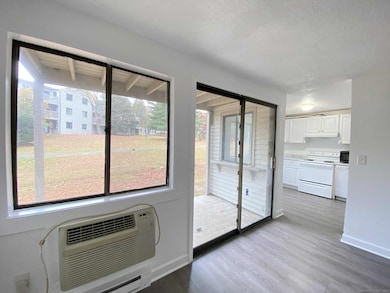 7 Padanaram Rd unit 181, Danbury, CT 06811 - photo 3