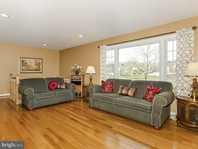 351 Alberts Way, Langhorne, PA 19047 - photo 7