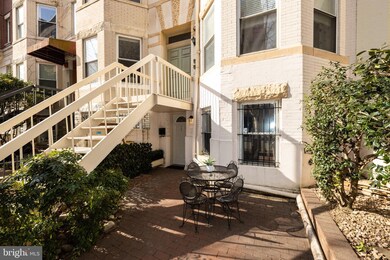 1116 25th St NW unit 1, Washington, DC 20037 - photo 2
