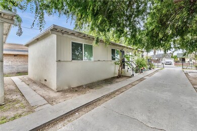 3825 W 108th St, Inglewood, CA 90303 - photo 2