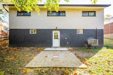 8693 Mockingbird Ln, Cincinnati, OH 45231 - photo 5