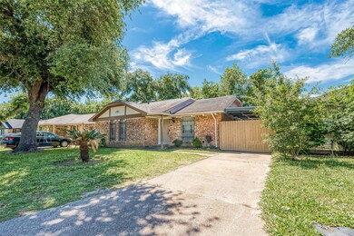 843 Marcolin St, Houston, TX 77088 - photo 3