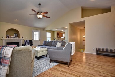 716 Silver Streak Rd-9