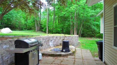 4 Surrey Ln, Merrimack, NH 03054 - photo 7