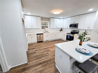 47 Santa Barbara Dr, Hampton, VA 23666 - photo 4