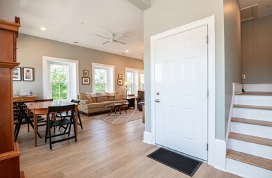 15 Sparhawk St unit 4, Amesbury, MA 01913 - photo 4