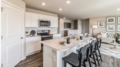 9627 Brighton Way SW, Cedar Rapids, IA 52404 - photo 7