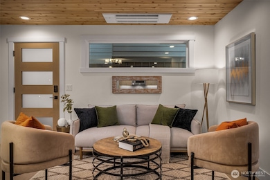 809 W Armour St, Seattle, WA 98119 - photo 4