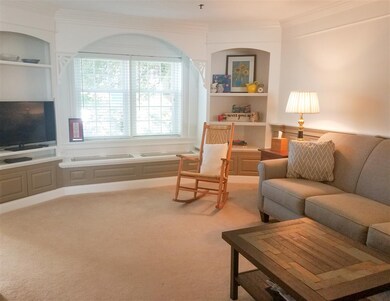 42 Riviera Rd, Hudson, NH 03051 - photo 5