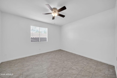2701 E Tierra Buena Ln-4