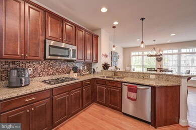 9715 Scentless Rose Way, Laurel, MD 20723 - photo 6