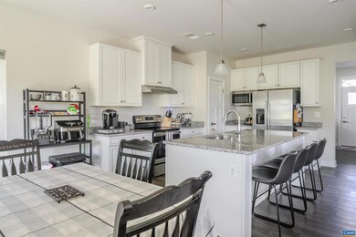 121 Island Hill Rd, Palmyra, VA 22963 - photo 6