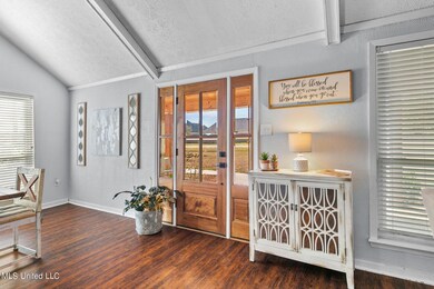 13-web-or-mls-160 Marshall Rd-13