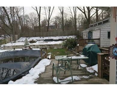 27 Endicott St, East Weymouth, MA 02189 - photo 2