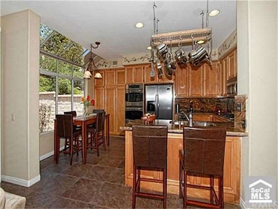 Remodeled kitchen with great eat in area