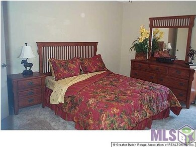 2628 S Roth Ave unit 31-A, Gonzales, LA 70737 - photo 4