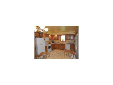 Large eat in kitchen..