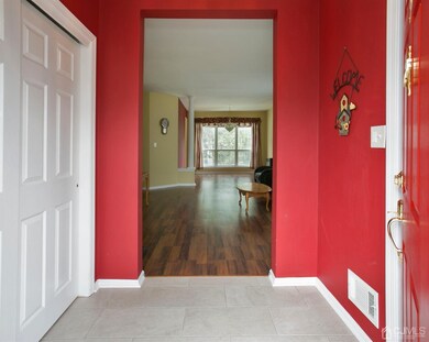07. Foyer