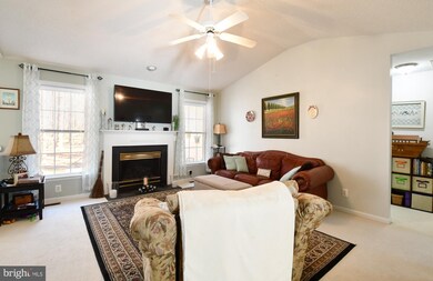 10403 Woodlake Ct, Spotsylvania, VA 22553 - photo 7