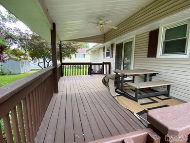 67 Roberts Ave E, Piscataway, NJ 08854 - photo 3