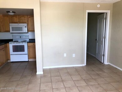 623 Forrest Ave unit 13, Cocoa, FL 32922 - photo 3