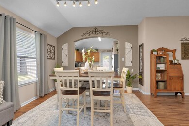 8962 W Buffalo Cir, Willis, TX 77378 - photo 5