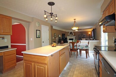 Kitchen open to Dinette & Family Rm