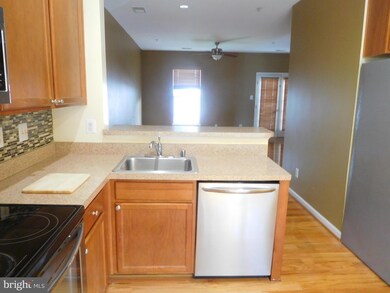 2496 Revere Ct, Crofton, MD 21114 - photo 3