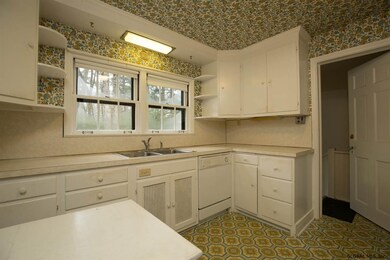 74 Fernbank Ave, Delmar, NY 12054 - photo 6