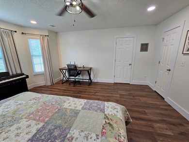 475 Otter Creek Rd, Fitzgerald, GA 31750 - photo 7