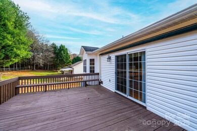 112 Meadowcreek Dr unit 35, Hudson, NC 28638 - photo 7