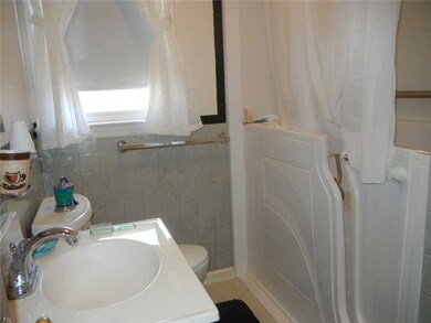 unlisted-address, Riverside, CT 06878 - photo 6