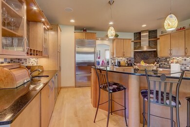 2747 Hollyhock St, Fitchburg, WI 53711 - photo 7