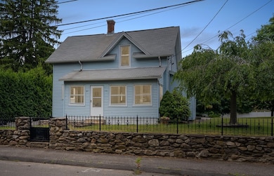 27 Stebbins St, Ludlow, MA 01056 - photo 2