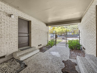 11102 Valleydale Dr unit A, Dallas, TX 75230 - photo 5