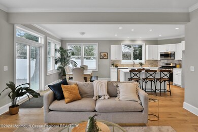 29 Michigan Ave Middletown-large-016-018